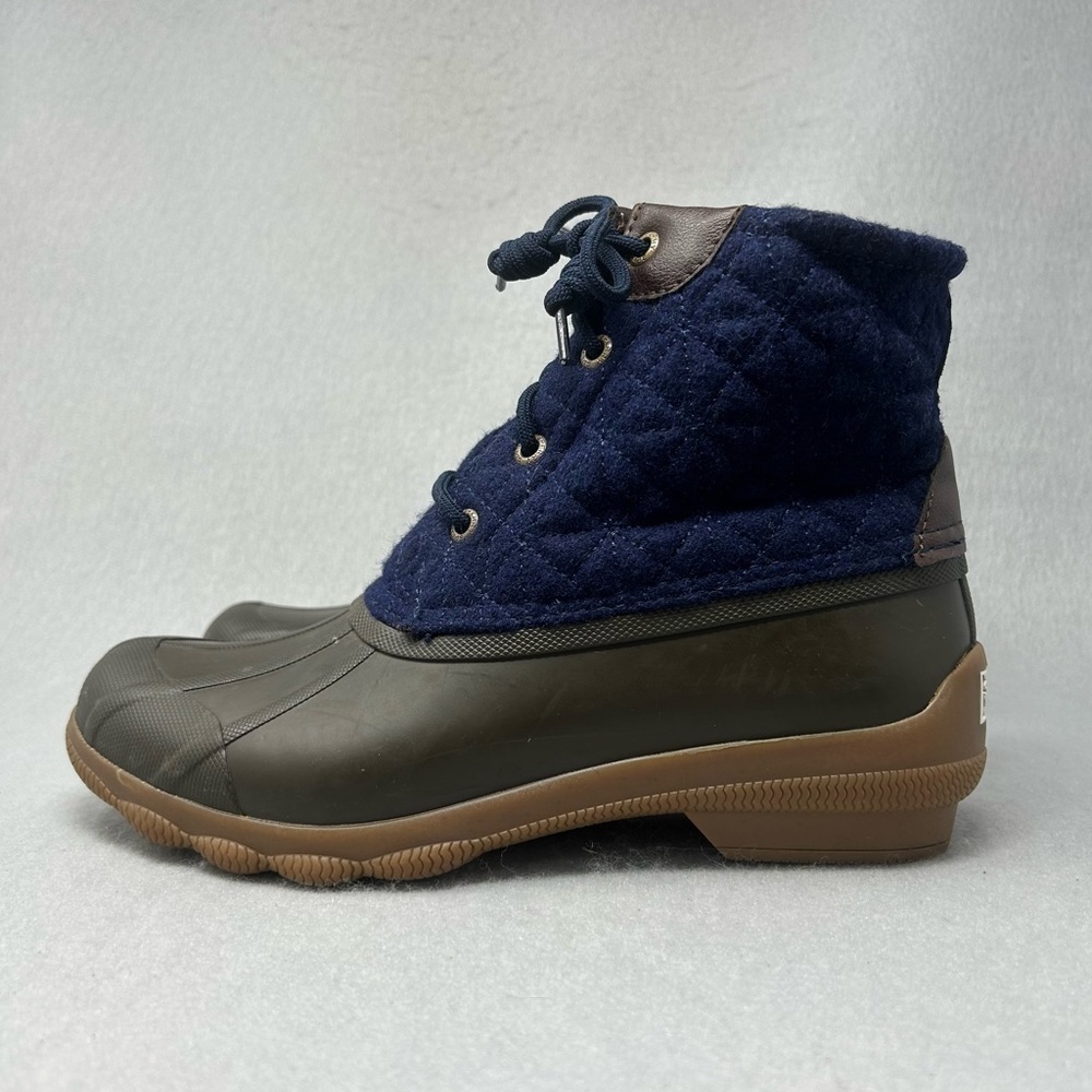 Sperry Saltwater Quilted Duck Boots Women's Size 7 Navy
